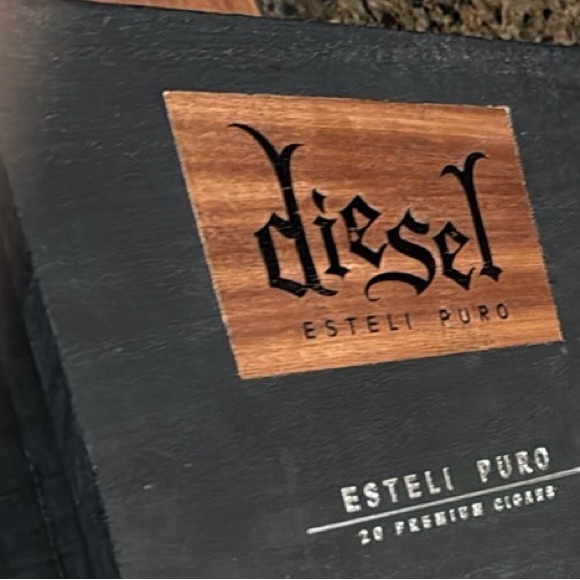 Sale !! Two boxes $10 - Picture 3 of 11